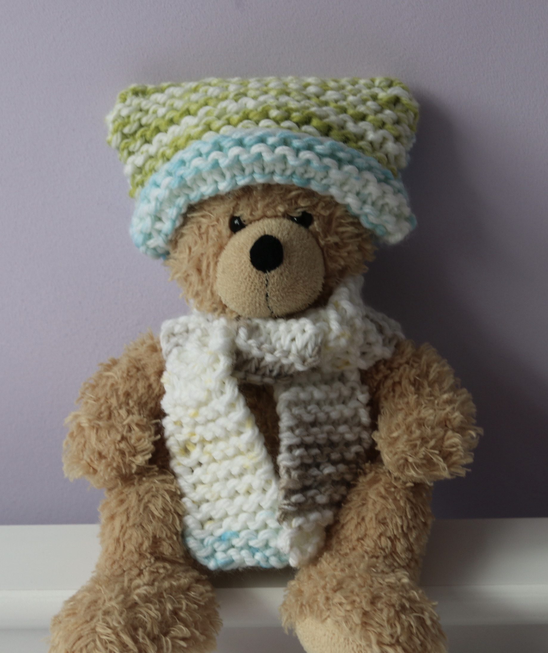 Knitted Hat and Scarf Kit