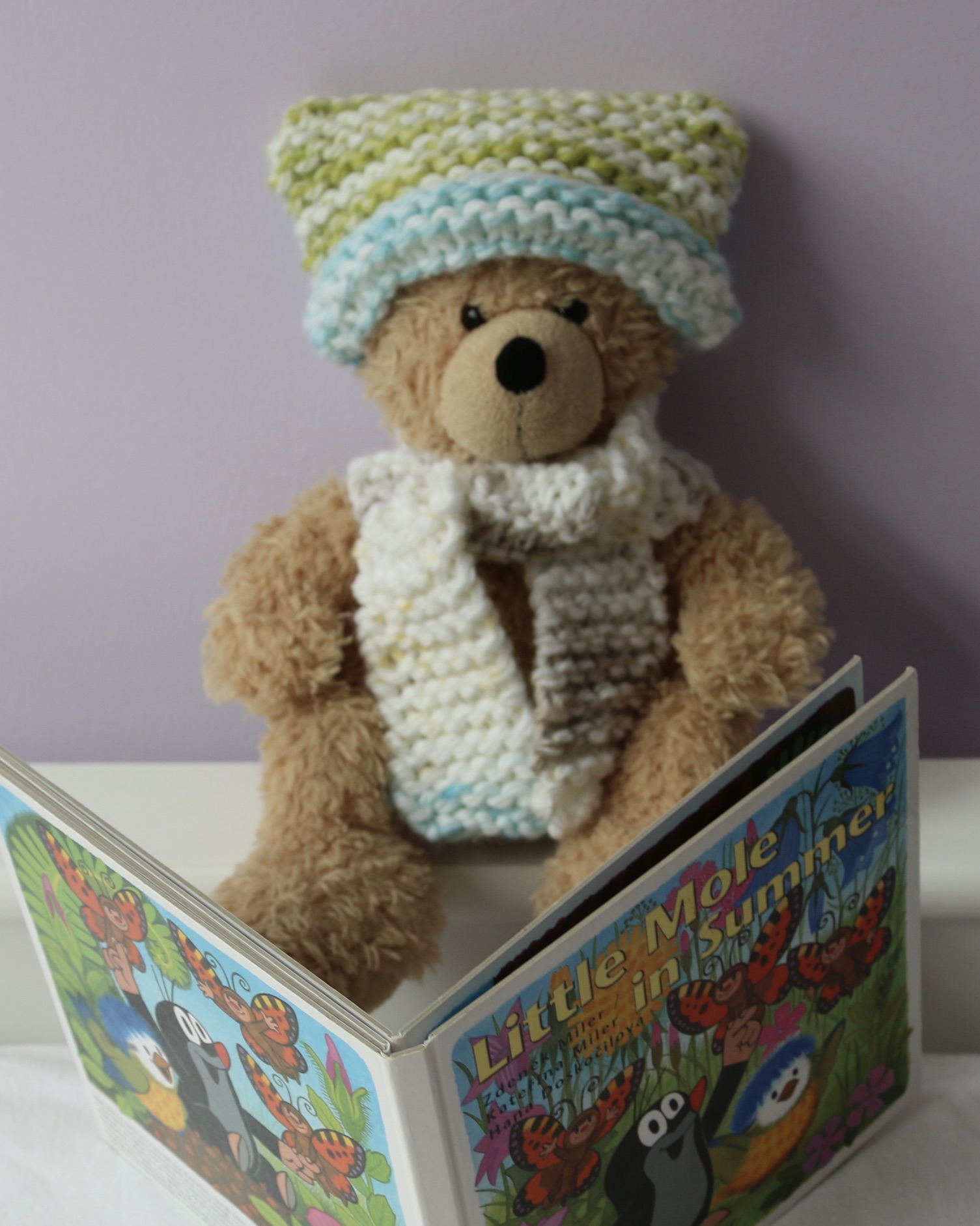 Knitting kit for kids - hat and scarf for teddy